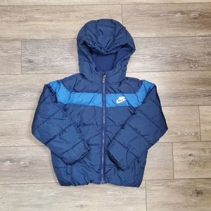 Boys Nike puffer jacket sz 5/6yrs